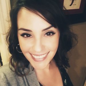 Meet your Posher, Evelyn